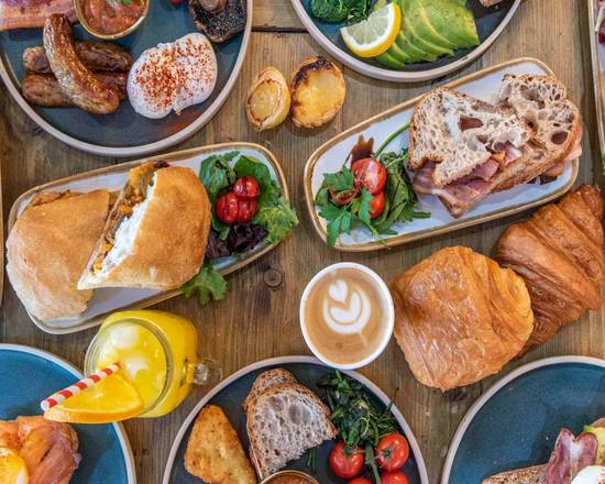 Chapter Coffee Roasters and Bar